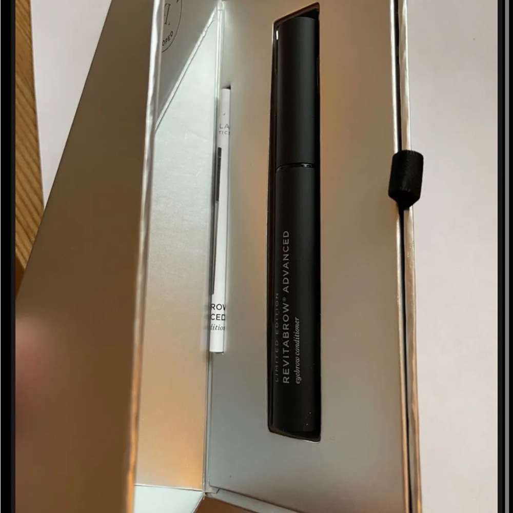 Limited Addition revitabrow - Picture 2 of 2